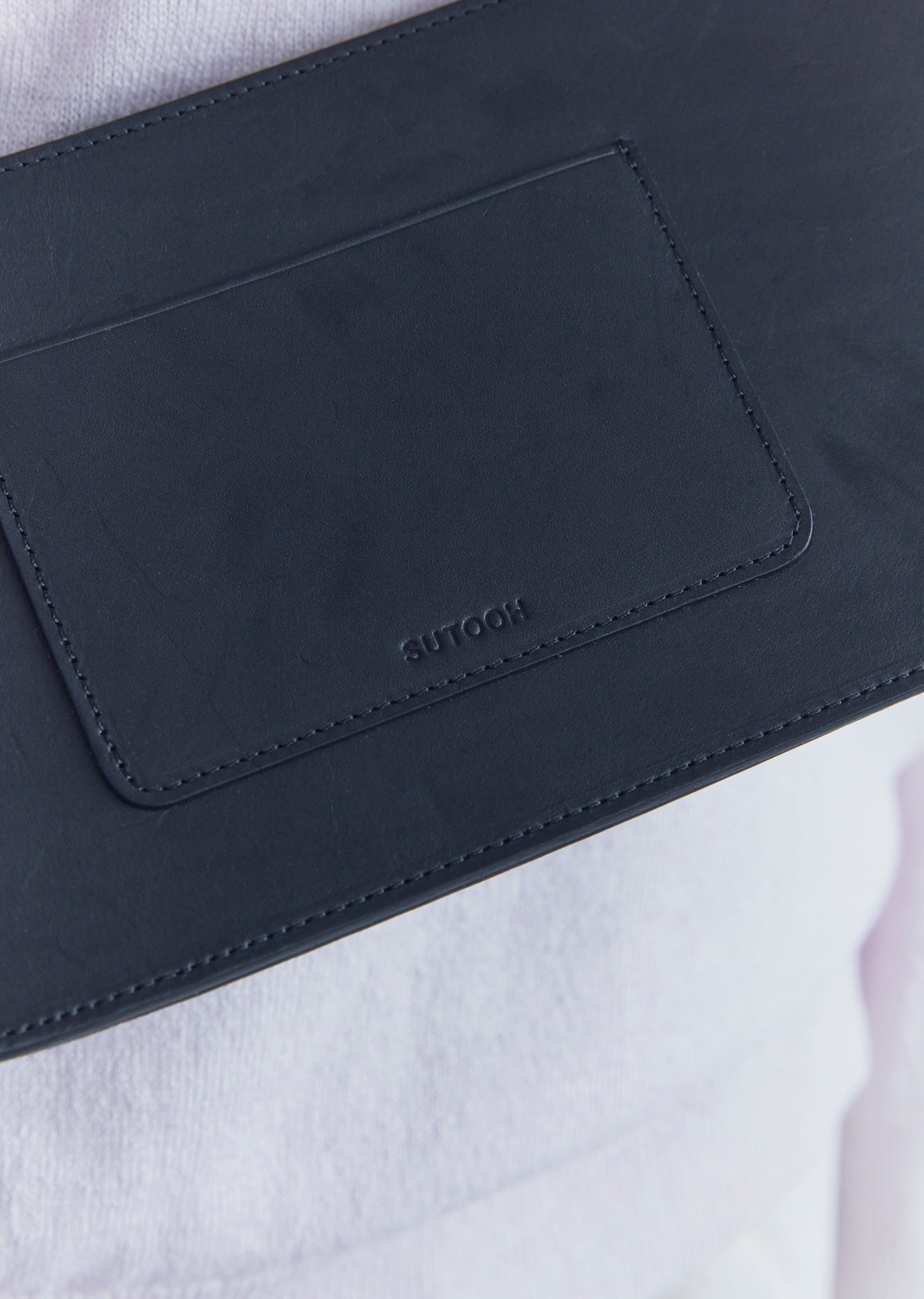 《 予約 》Unfinished Leather Shoulder Bag
