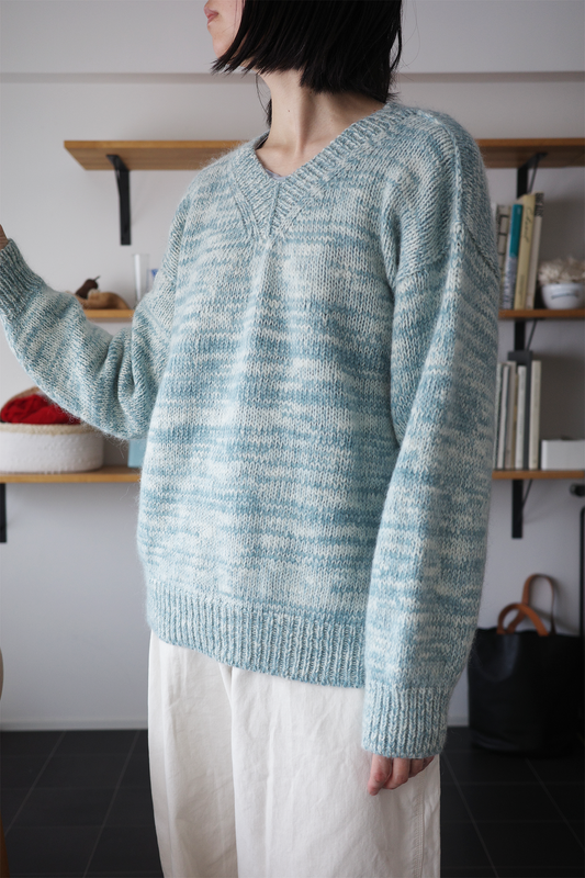 《 予約 》家庭機編み:Wool Mohair V neck Sweater