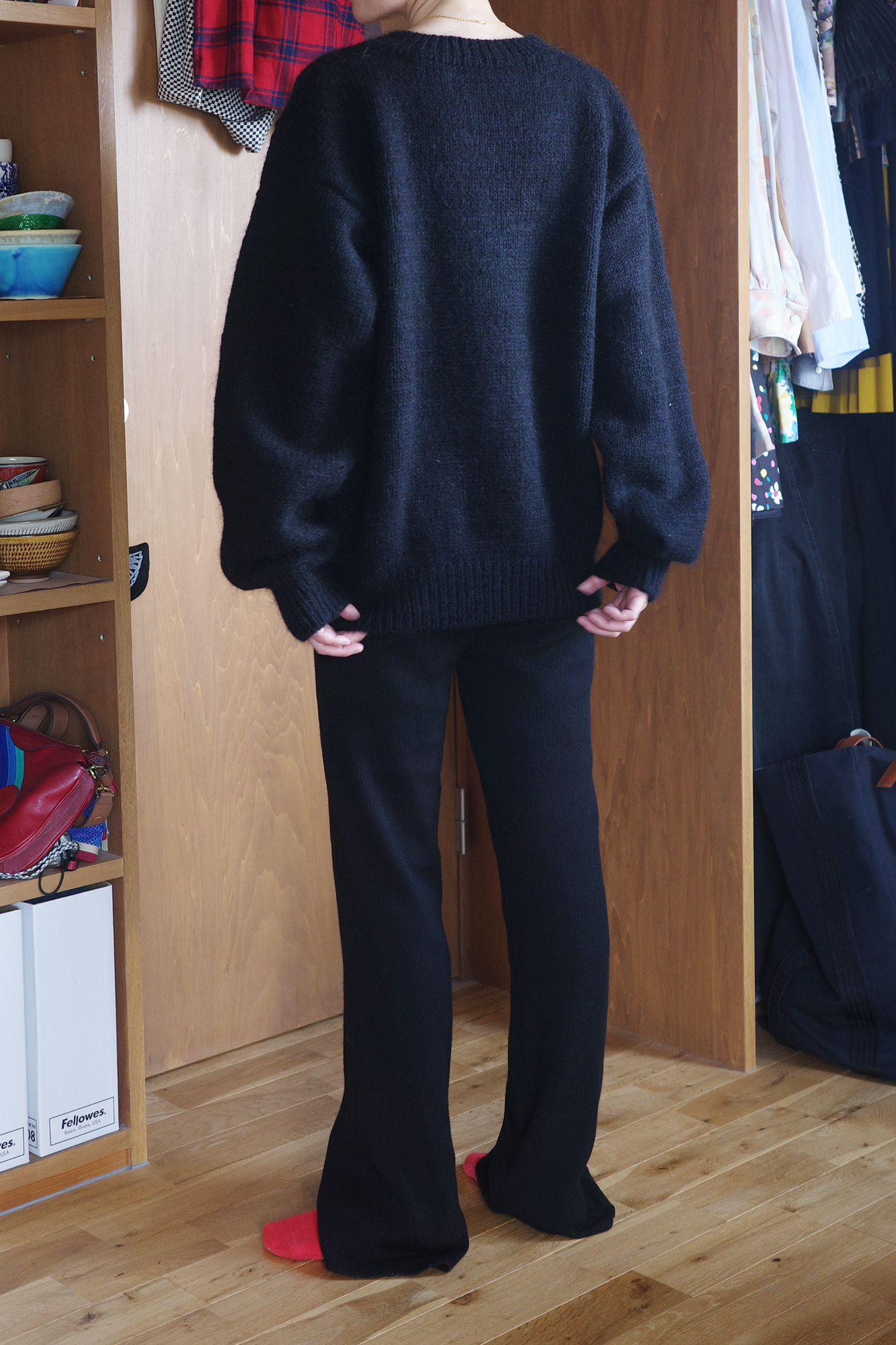 《 予約 》家庭機編み:Wool Mohair V neck Sweater