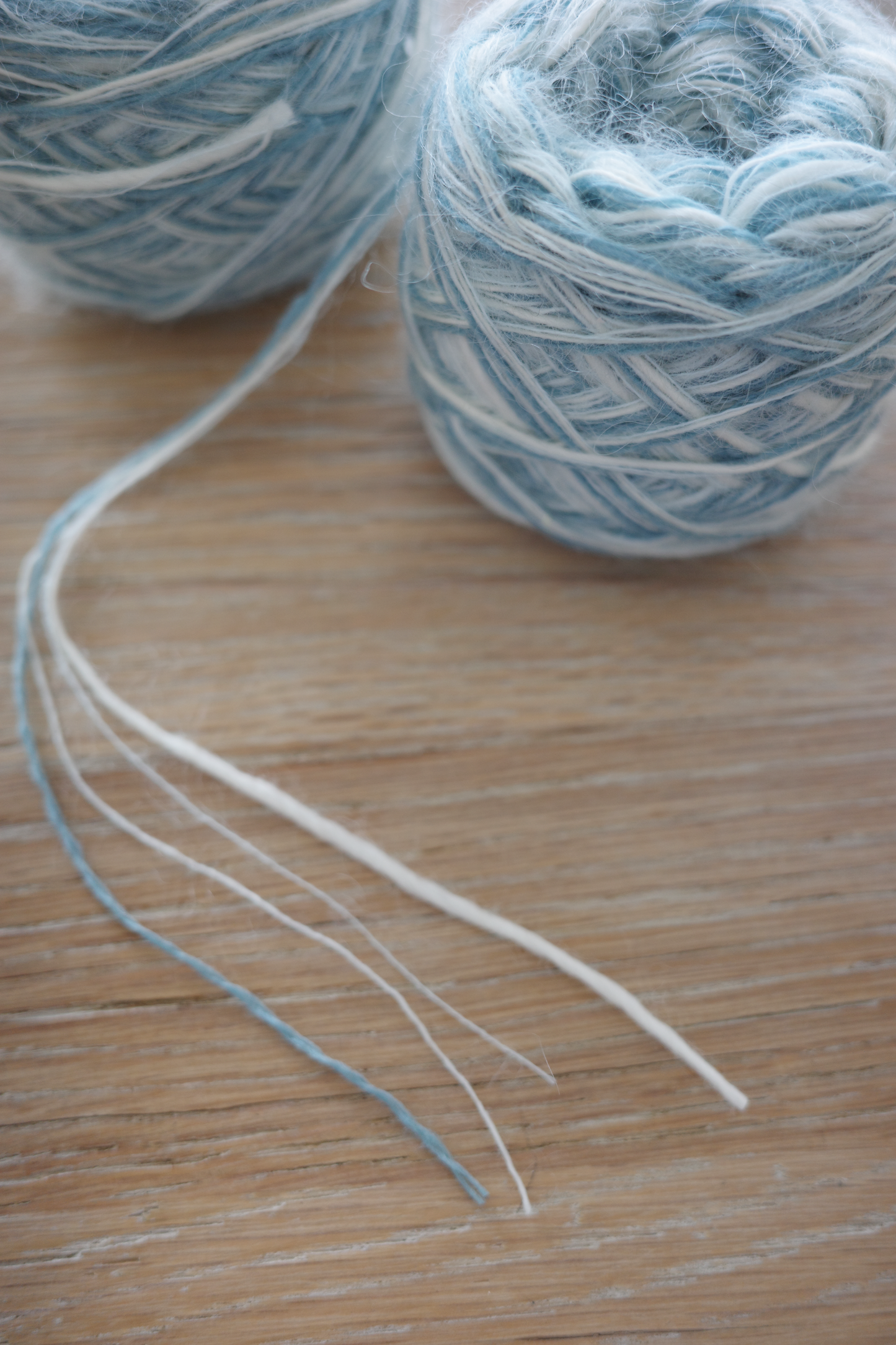 《 予約 》家庭機編み:Wool Mohair V neck Sweater