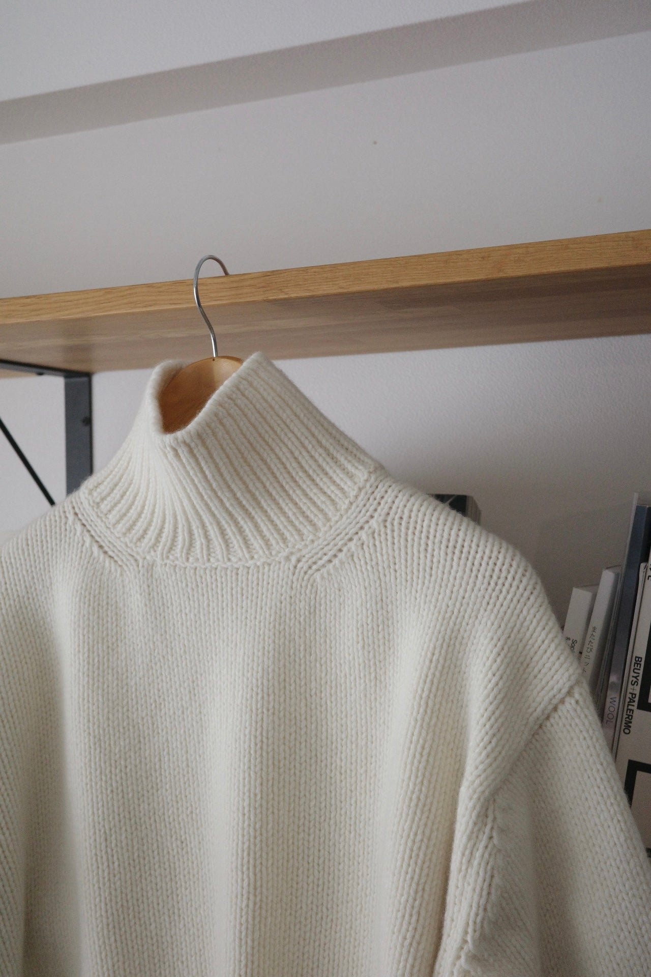 《 予約 》家庭機編み:Wool Cashmere Silk Turtle Neck