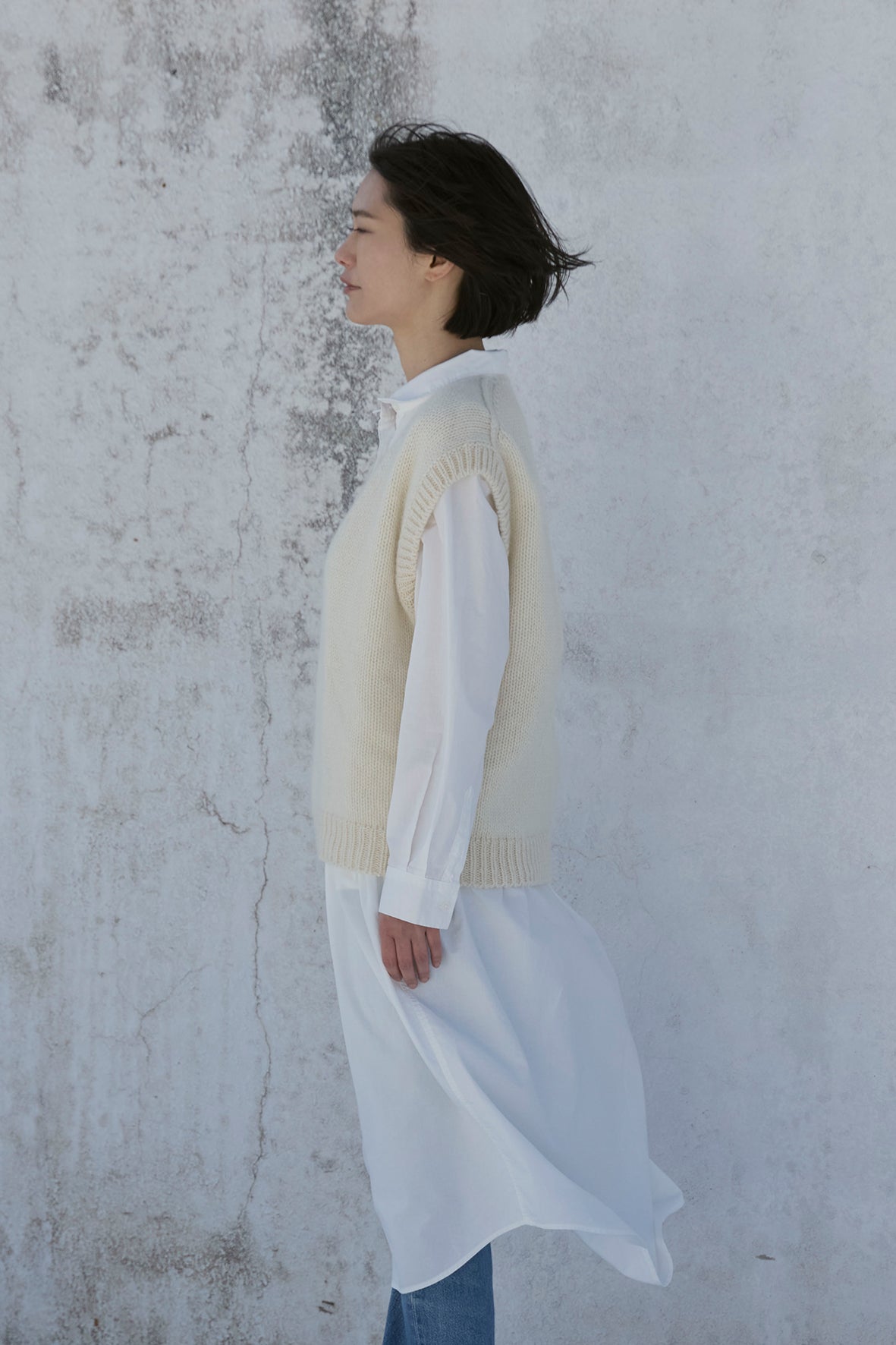 家庭機編み:Baby Alpaca VU Neck Vest