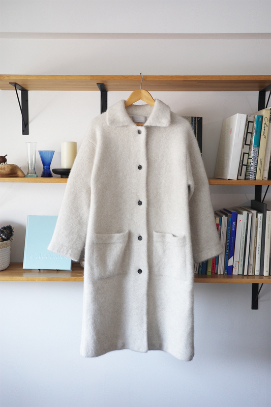 《 予約 》Blue Fox Wool Knitted Coat