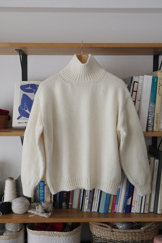 《 予約 》家庭機編み：Wool Cashmere Silk Turtle Neck